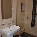 Konukevi Casa De La Mare 4*