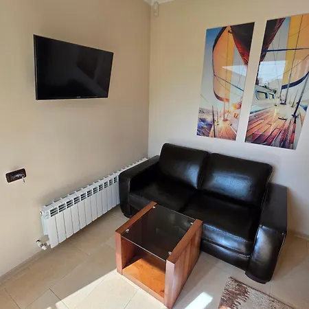 Pensiune Casa De La Mare 4*